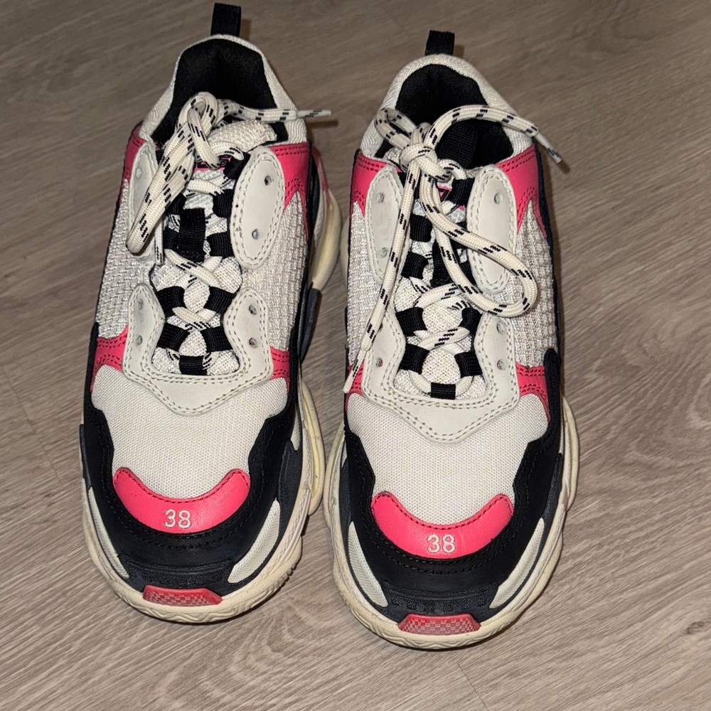 Balenciaga Stylish Women's Sneakers - Pink and Black